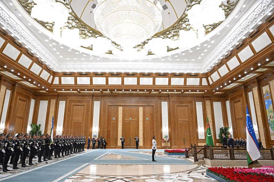 Serdar Berdimuhamedov O‘zbekistonda tantanali kutib olindi (foto)